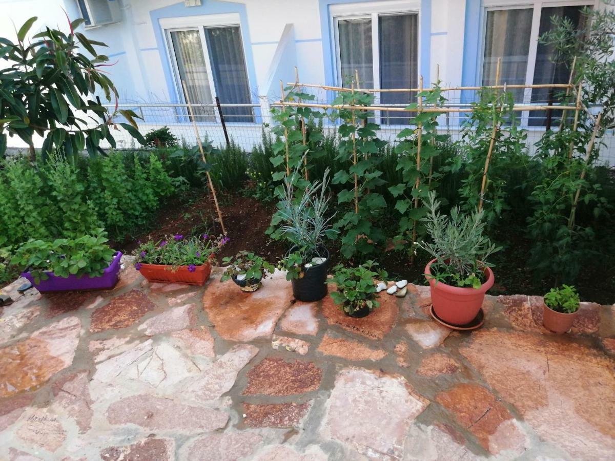 Helen'S House Apartamento Ksamil Exterior foto