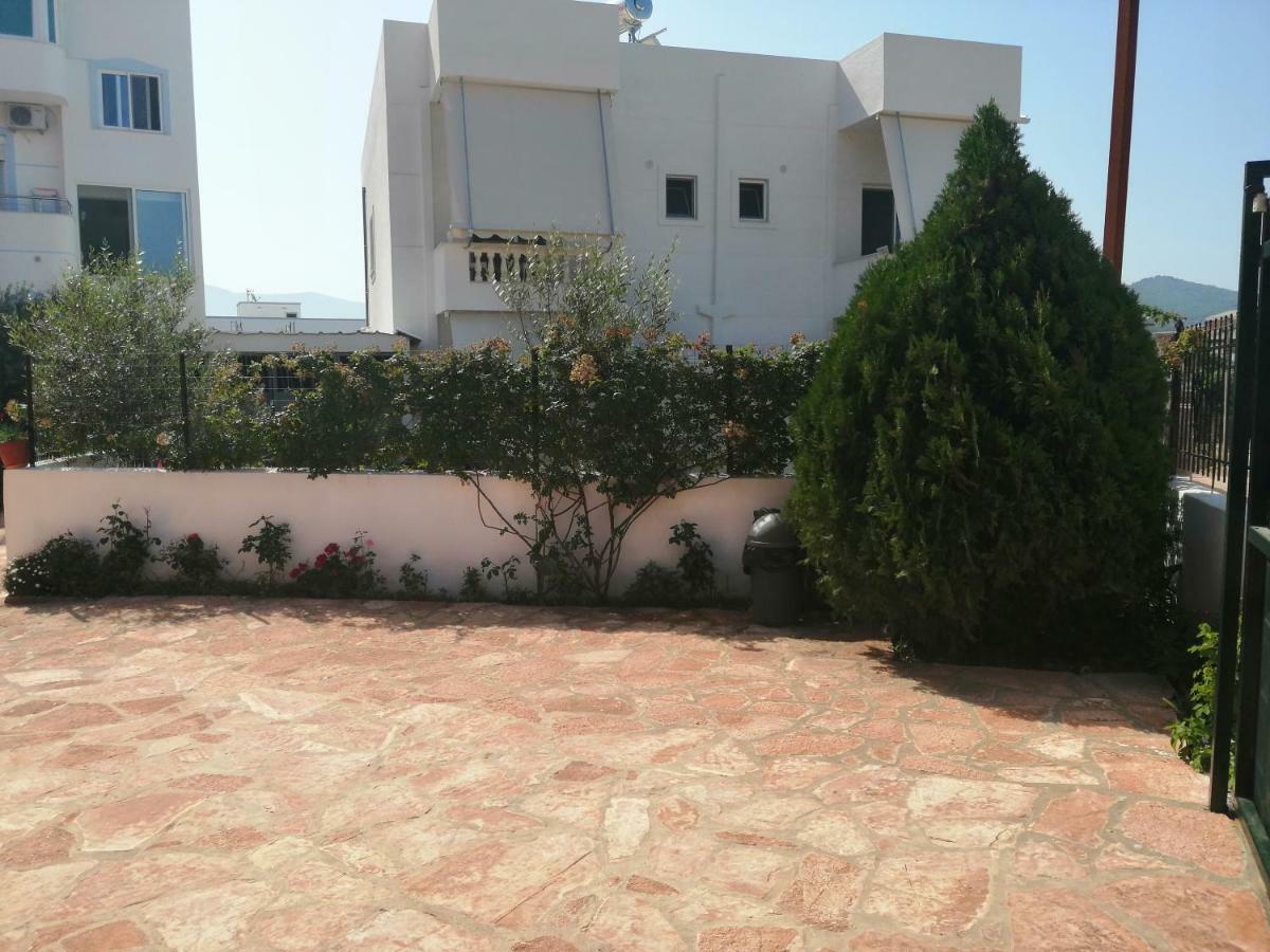 Helen'S House Apartamento Ksamil Exterior foto