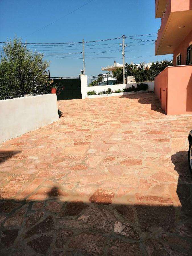 Helen'S House Apartamento Ksamil Exterior foto