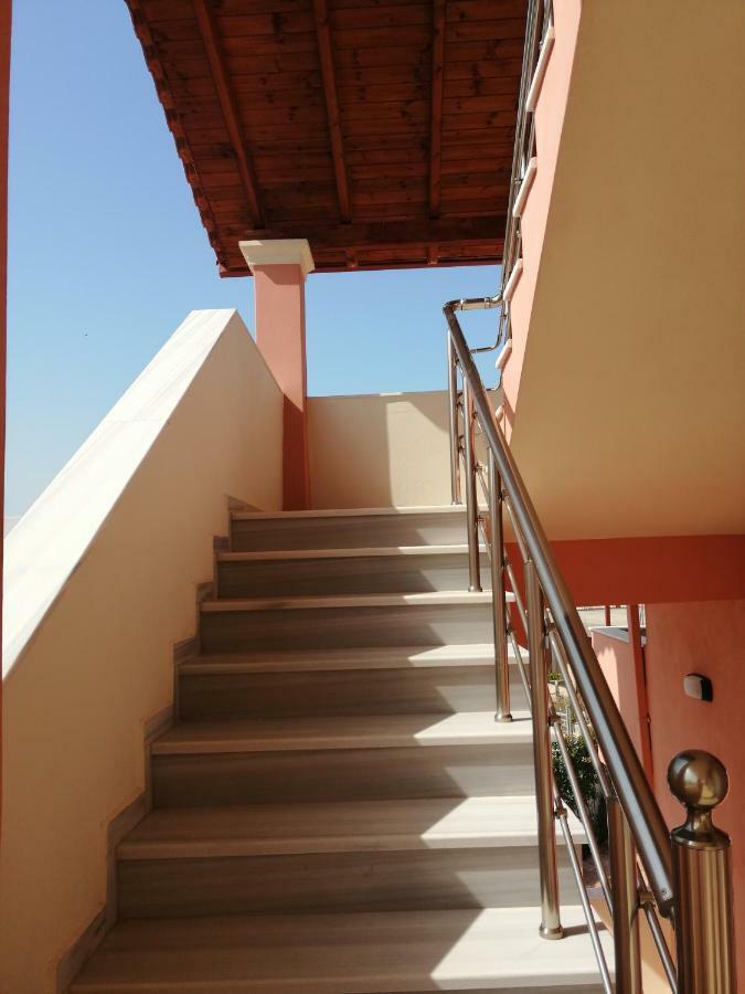 Helen'S House Apartamento Ksamil Exterior foto