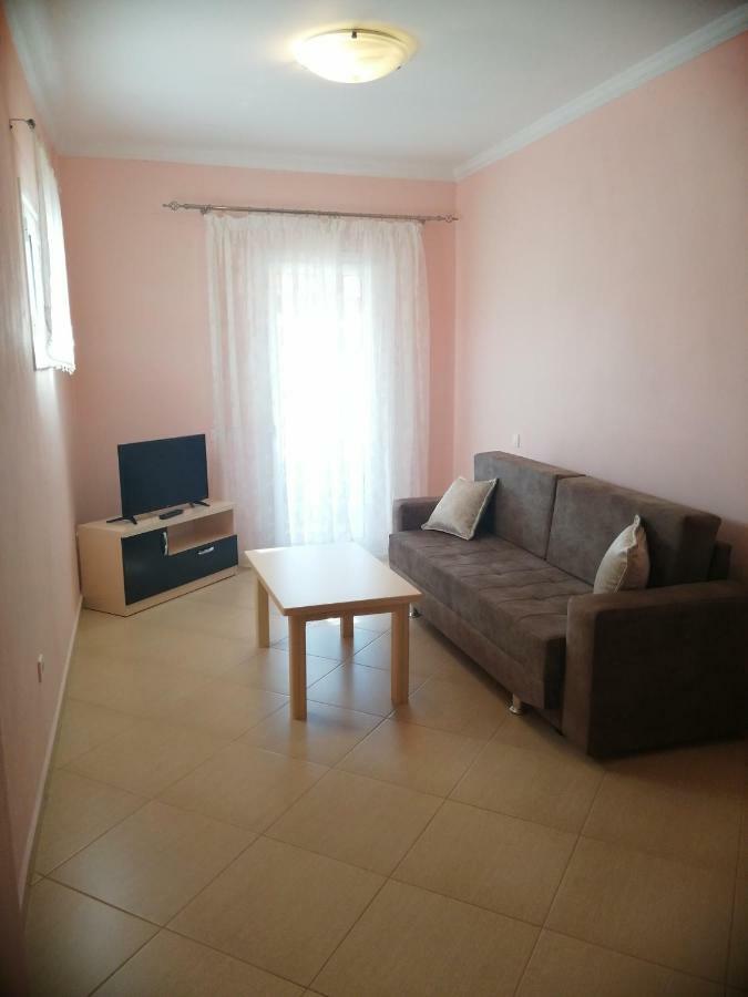 Helen'S House Apartamento Ksamil Exterior foto